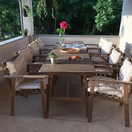 Holiday Home Veneta Пореч